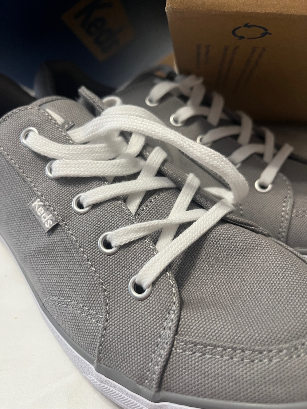 Keds Gray Canvas Low-Top Sneakers new in box - Picture 7 of 7